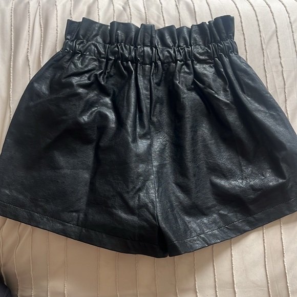 Shorts - Picture 2 of 2